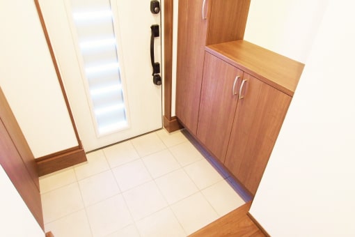 玄関リフォーム