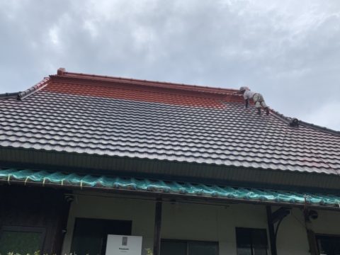 茅葺き屋根塗装　サビ止め塗装